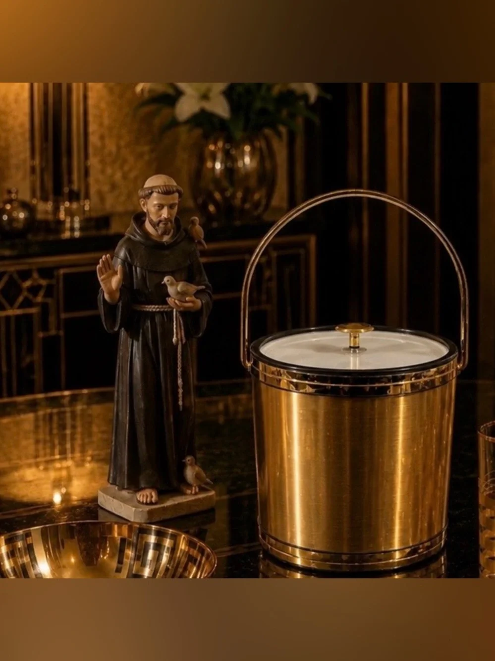 Mid-Century Modern Vintage Gold Ice Bucket Elegance Kraftware NJ Fine Art Deco